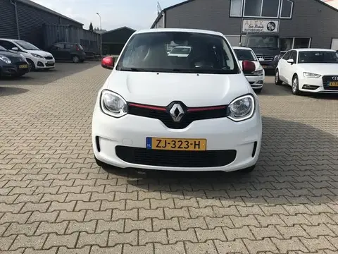 Used RENAULT TWINGO Petrol 2019 Ad 