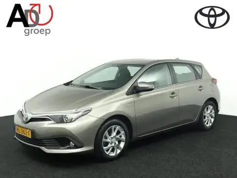 Used TOYOTA AURIS Hybrid 2015 Ad 