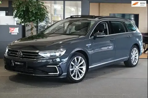 Used VOLKSWAGEN PASSAT Hybrid 2020 Ad 