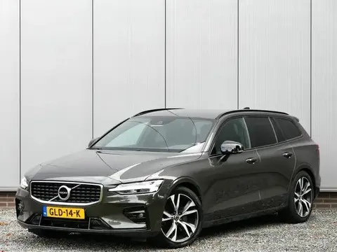 Annonce VOLVO V60 Essence 2019 d'occasion 