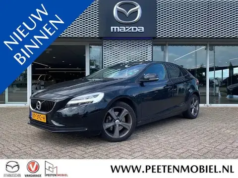 Used VOLVO V40 Petrol 2016 Ad 