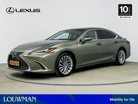 Used LEXUS ES Hybrid 2019 Ad 