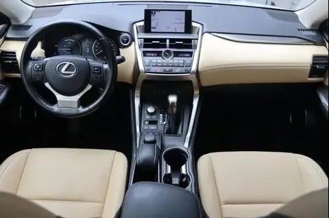 Annonce LEXUS NX Hybride 2016 d'occasion 