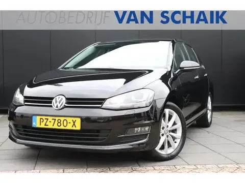 Used VOLKSWAGEN GOLF Petrol 2016 Ad 