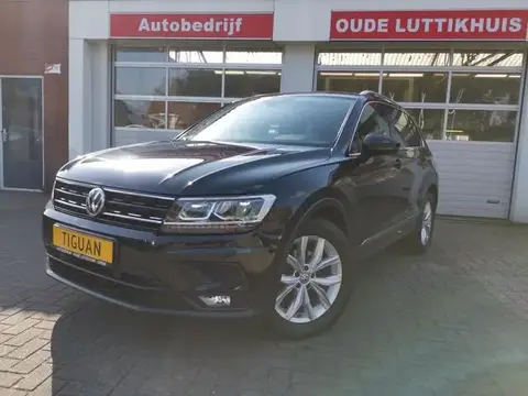 Used VOLKSWAGEN TIGUAN Petrol 2017 Ad 