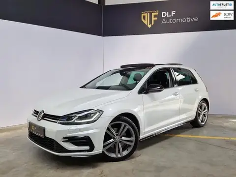 Used VOLKSWAGEN GOLF Petrol 2019 Ad 