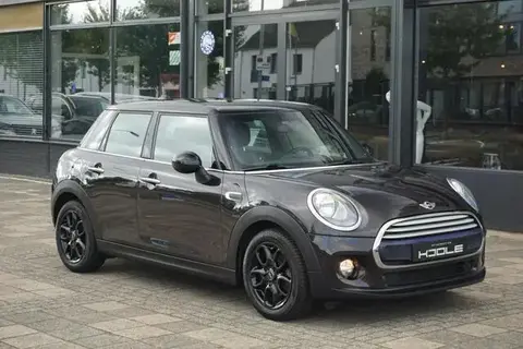 Used MINI COOPER Petrol 2015 Ad 