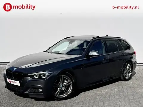 Used BMW SERIE 3 Petrol 2018 Ad 