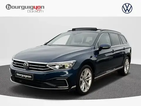 Used VOLKSWAGEN PASSAT Hybrid 2021 Ad 