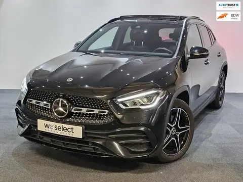 Used MERCEDES-BENZ CLASSE GLA Hybrid 2023 Ad 