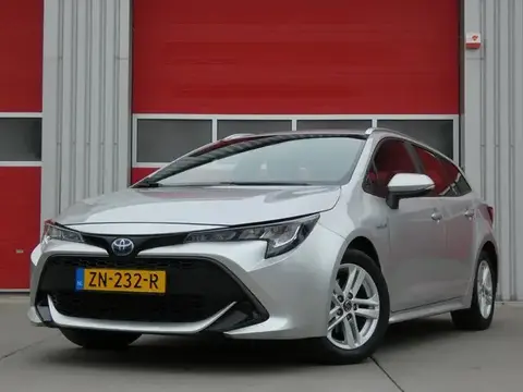 Used TOYOTA COROLLA Hybrid 2019 Ad 