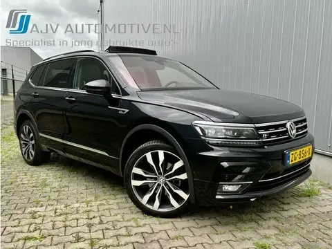 Used VOLKSWAGEN TIGUAN Petrol 2019 Ad 