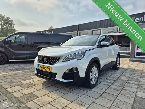 Used PEUGEOT 3008 Petrol 2017 Ad 