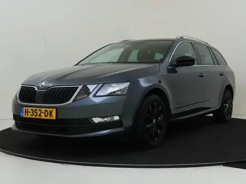 Used SKODA OCTAVIA Petrol 2020 Ad 