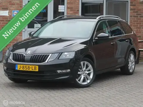 Used SKODA OCTAVIA Petrol 2020 Ad 