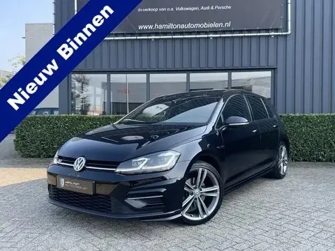 Used VOLKSWAGEN GOLF Petrol 2019 Ad 