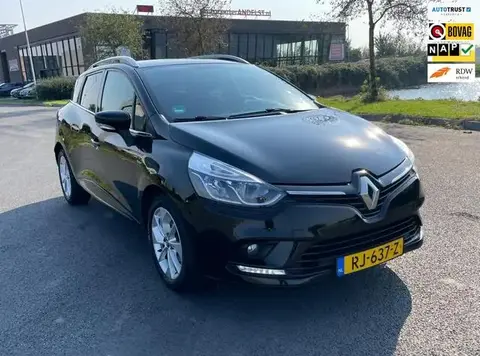 Used RENAULT CLIO Petrol 2017 Ad 