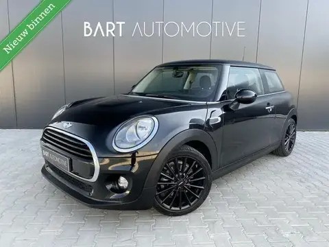 Used MINI COOPER Petrol 2018 Ad 