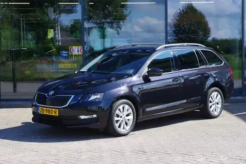 Used SKODA OCTAVIA Petrol 2019 Ad 