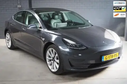 Used TESLA MODEL 3 Electric 2019 Ad 