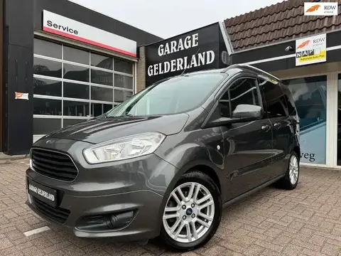 Annonce FORD TOURNEO Essence 2019 d'occasion 