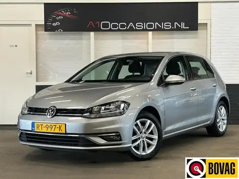 Used VOLKSWAGEN GOLF Petrol 2018 Ad 