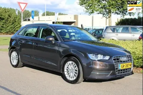 Annonce AUDI A3 Essence 2015 d'occasion 