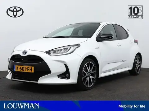 Used TOYOTA YARIS Hybrid 2020 Ad 