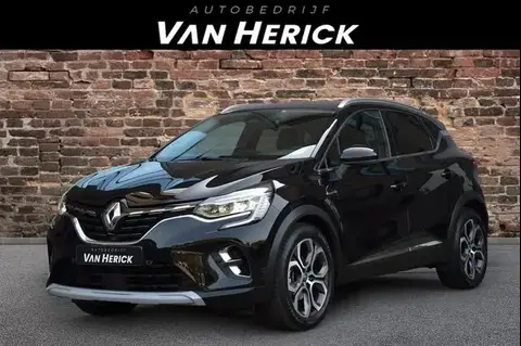 Used RENAULT CAPTUR Hybrid 2021 Ad 