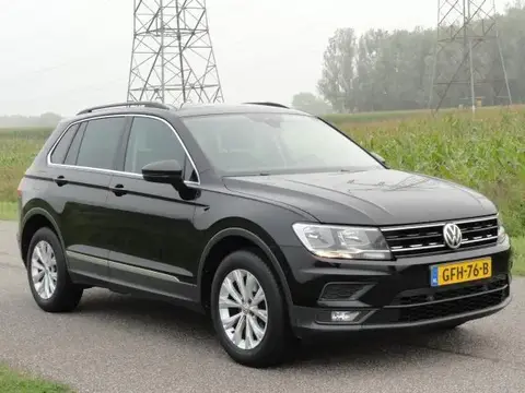 Used VOLKSWAGEN TIGUAN Petrol 2018 Ad 