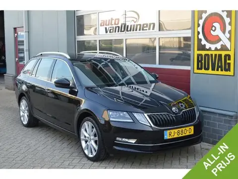 Used SKODA OCTAVIA Petrol 2018 Ad 