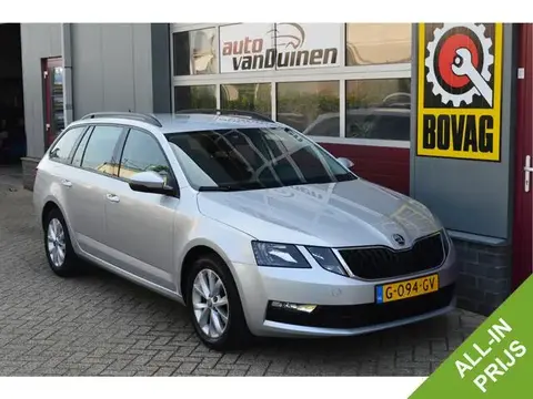 Annonce SKODA OCTAVIA Essence 2019 d'occasion 