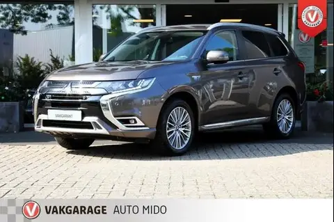 Used MITSUBISHI OUTLANDER Hybrid 2019 Ad 