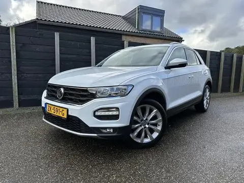 Annonce VOLKSWAGEN T-ROC Essence 2019 d'occasion 