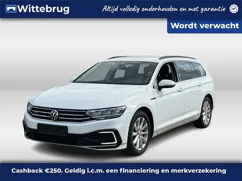 Used VOLKSWAGEN PASSAT Hybrid 2021 Ad 