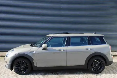 Used MINI CLUBMAN Petrol 2019 Ad 