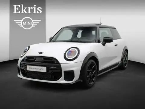 Used MINI COOPER Petrol 2024 Ad 