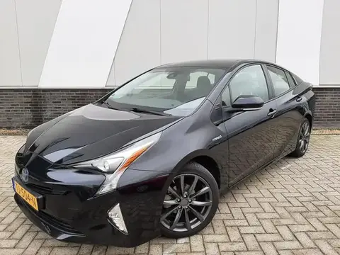 Used TOYOTA PRIUS Hybrid 2018 Ad 