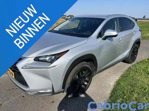 Annonce LEXUS NX Hybride 2015 d'occasion 