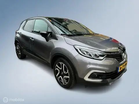 Used RENAULT CAPTUR Petrol 2019 Ad 