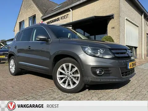 Annonce VOLKSWAGEN TIGUAN Essence 2015 d'occasion 