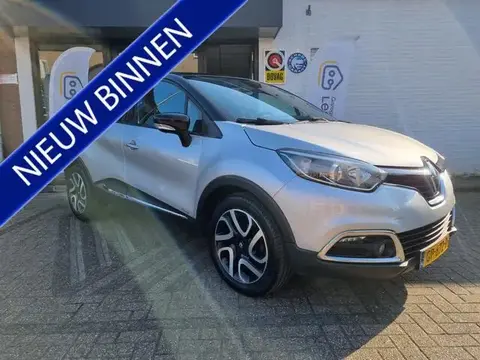 Used RENAULT CAPTUR Petrol 2015 Ad 