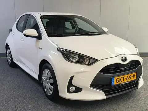 Used TOYOTA YARIS Hybrid 2021 Ad 