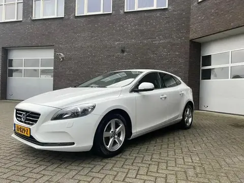 Used VOLVO V40 Petrol 2016 Ad 