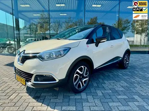 Used RENAULT CAPTUR Petrol 2015 Ad 