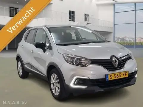 Annonce RENAULT CAPTUR Essence 2019 d'occasion 