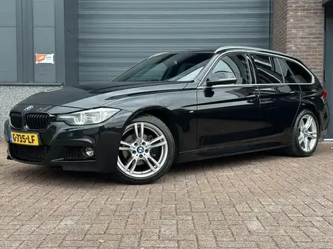 Used BMW SERIE 3 Petrol 2019 Ad 