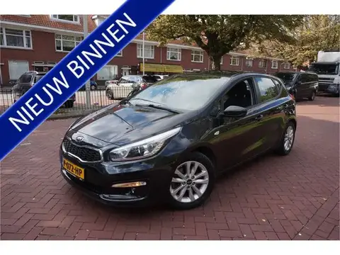 Used KIA CEED Petrol 2017 Ad 