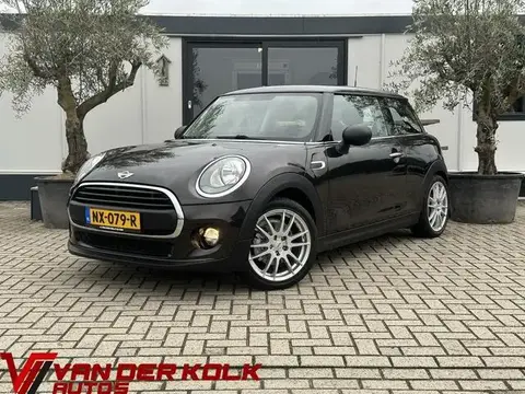 Used MINI ONE Petrol 2015 Ad 