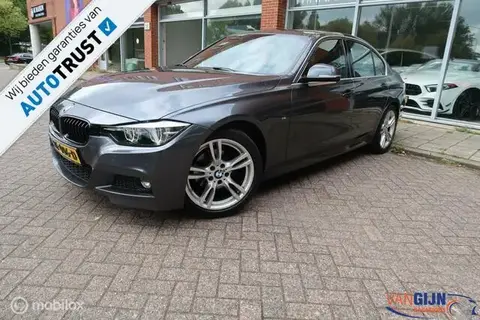 Used BMW SERIE 3 Petrol 2018 Ad 